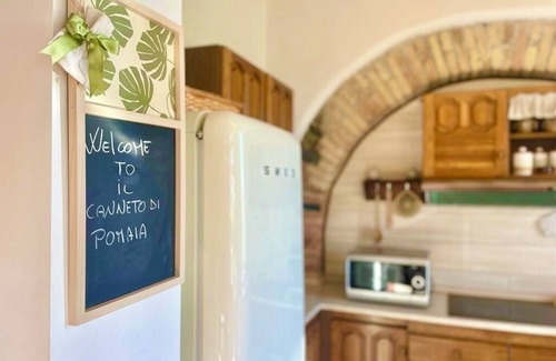 Santa Luce Villa | Beautiful Tuscan Villa surrounded by greenery between sea and hills