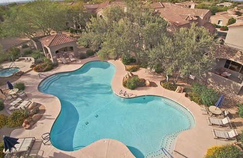 Talon Retreat House | Beautiful two bed, two bath townhouse in N Scottsdale in the Grayhawk community