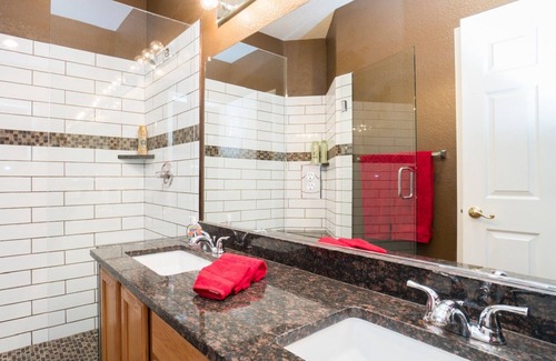Superstition Lakes Condo | Beautiful Two Bedroom Condo on the Superstition Lakes golf course.