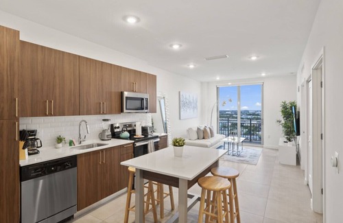 Overtown Apartment | Beautiful Unit in Dowtown Miami W Free Parking