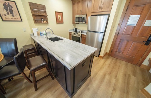 River Run Condo | Beautiful Unit W/Fireplace, Near the Gondola!