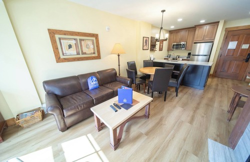 River Run Condo | Beautiful Unit W/Fireplace, Near the Gondola!