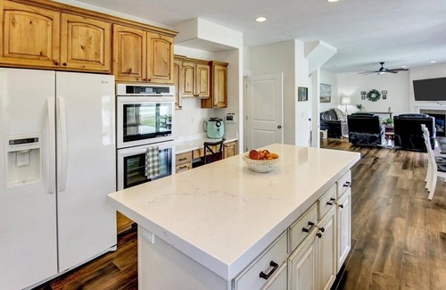 Herriman House | Beautiful Utah Home in a Safe Neighborhood