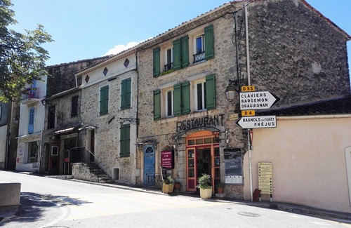 Saint-Paul-en-Foret House | Beautiful Villa with Private Pool and great Garden