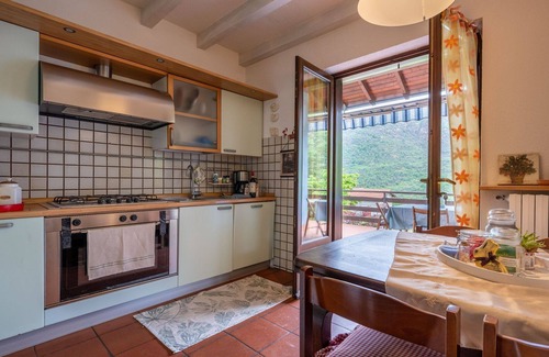Casale Corte Cerro House | Beautiful villa for 4 guests with WIFI, TV, terrace and pets allowed