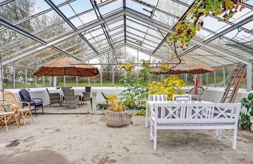 Allingabro Apartment | Beautiful vacation apartment on two floors, offering plenty of space.