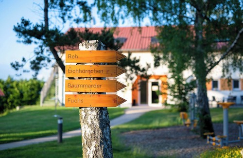 Weberstedt House | Beautiful vacation home (barrier-free) in the Hainich National Park for 2 people.