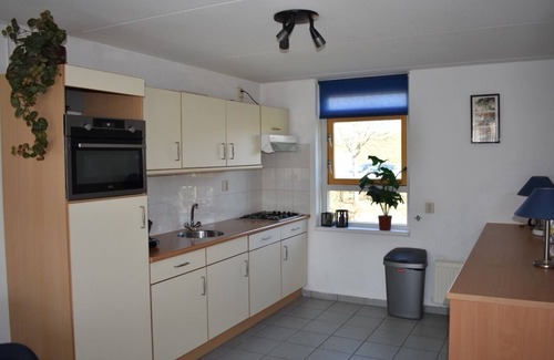 Medemblik House | Beautiful vacation home with 3 bedrooms, private jetty and lockable garden