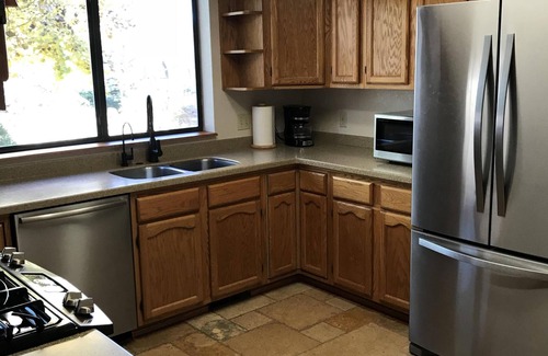 Show Low House | Beautiful vacation home, adjacent to Pinetop/Lakeside area