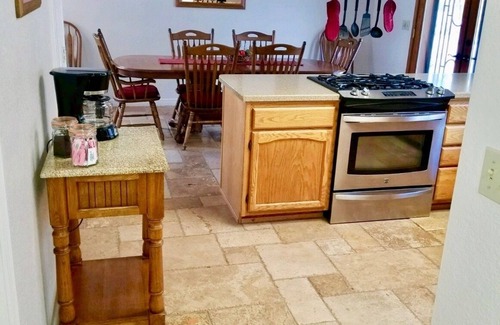 Show Low House | Beautiful vacation home, adjacent to Pinetop/Lakeside area
