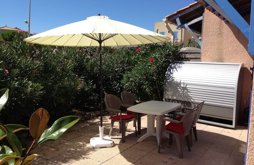 Saint-Pierre-la-Mer House | Beautiful vacation home with terrace, sea, beach and pool views