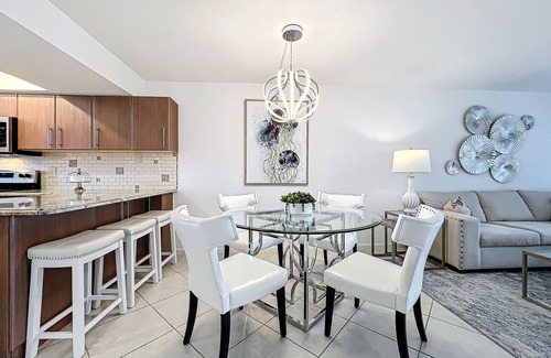 Vanderbilt Beach Condo | Beautiful Vanderbilt Beach - Naples Beach - Great Water View