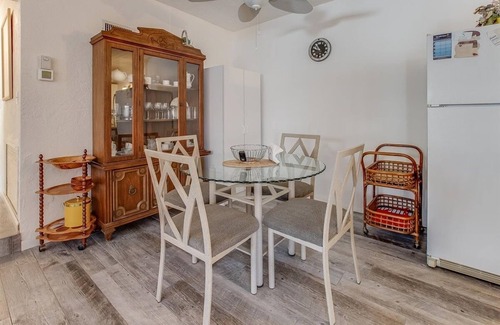 Venice House | Beautiful Venice Beach Condo