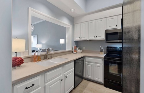 Hilton Head Island Condo | BEAUTIFUL VILLA IN SHOREWOOD WITH POOL, SPA & EASY BEACH ACCESS HILTON HEAD