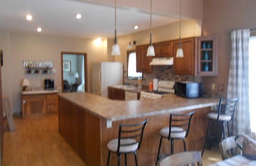 Red Lodge House | Beautiful Victorian, Newly refinished. Whole House sleeps 10