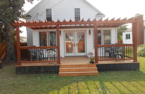 Red Lodge House | Beautiful Victorian, Newly refinished. Whole House sleeps 10