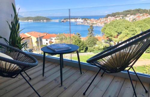 Cove Murtar Apartment | Beautiful view apartment with garage space