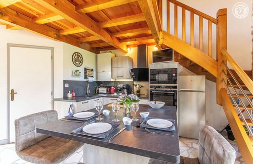 Mesvres House | Beautiful view of Les Angles