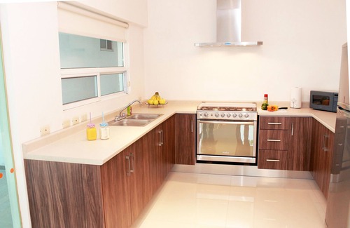Monterrey Apartment | Beautiful view, style, comfort and good location