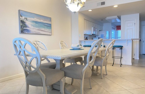 Navarre Beach Condo | Beautiful Views 2 Bdrm Beachfront Condo at The Pearl 405