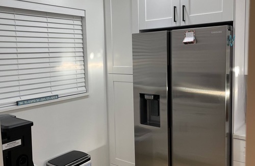 Deerfield Beach Apartment | Beautiful Views-recently fully renovated, upper apartment, brand new furniture.