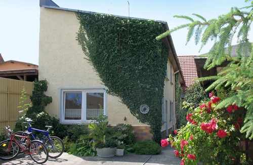 Garz/Rugen House | Beautiful villa for 4 people with WIFI, TV, terrace and parking