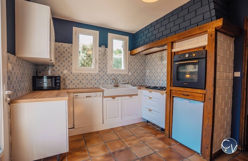 Bagnols-sur-Ceze Villa | Beautiful Villa with superb view, swimming pool and Jacuzzi