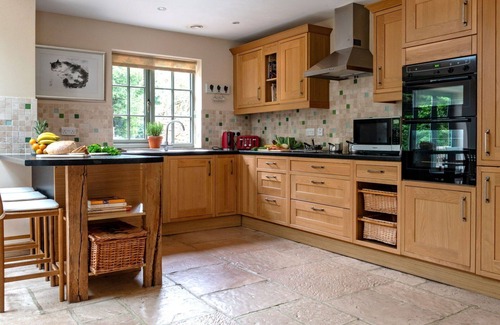 Kingham House | Beautiful villa for 6 people with pool, WIFI