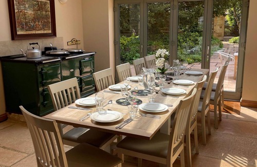 Kingham House | Beautiful villa for 6 people with pool, WIFI