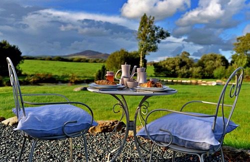 Rhyd-y-clafdy House | Beautiful villa for 2 people with pets allowed