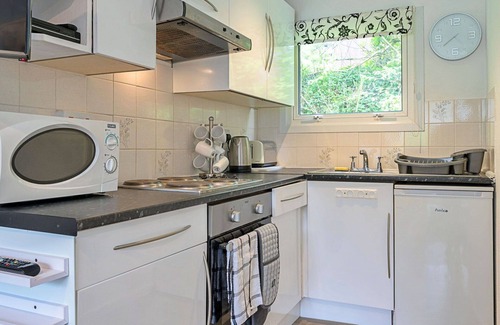 St Teath House | Beautiful villa for 4 guests with WIFI and parking