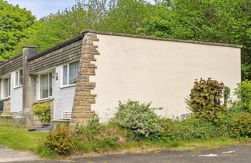 St Teath House | Beautiful villa for 4 guests with WIFI and parking