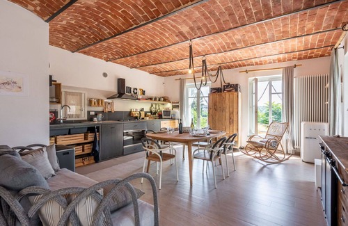 Portacomaro House | Beautiful villa for 4 guests with WIFI, private pool, TV, terrace and parking