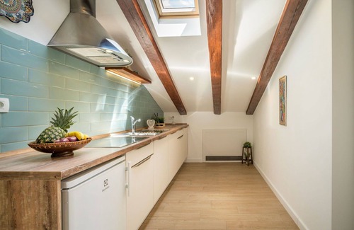 Volosko Villa | Beautiful villa for 4 people with A/C, WIFI, TV, terrace and parking