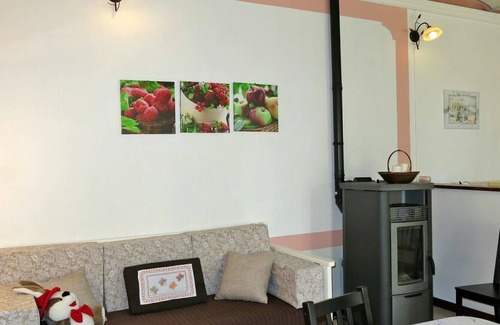 Asti House | Beautiful villa for 7 people with WIFI, private pool, TV, terrace, pets allowed and parking