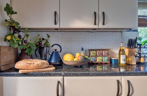Dormansland House | Beautiful villa for 4 people with WIFI, pets allowed and parking