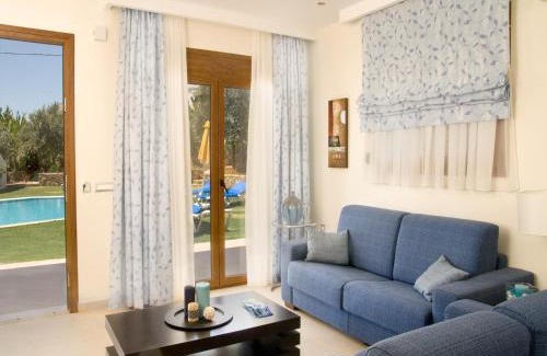 Pefkos Villa | Beautiful Villa in Pefkoi Rhodes with Swimming Pool