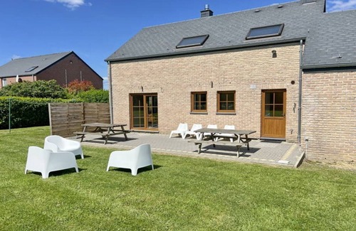 Bohon Villa | Beautiful villa is equipped with all modern comfort