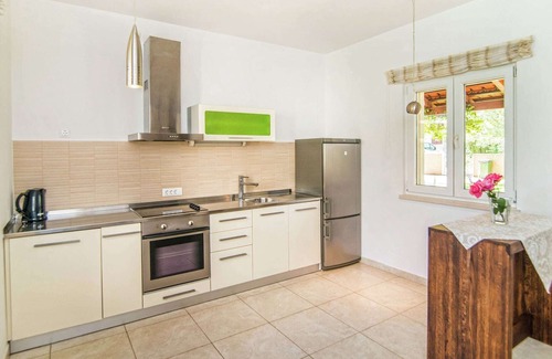 Mirce Villa | Beautiful villa on the island of Brac with infinity pool, beach at 30 meters