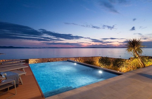 Petrcane Villa | Beautiful Villa Pinea