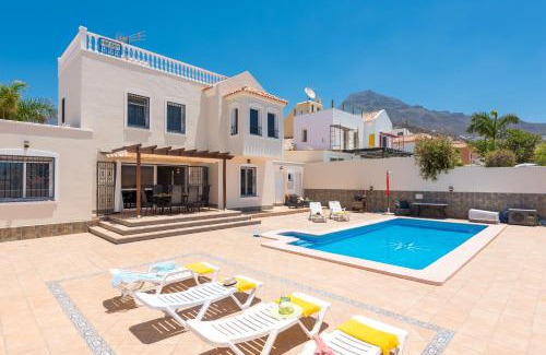 Costa Adeje Villa | Beautiful VILLA Sahara, BBQ