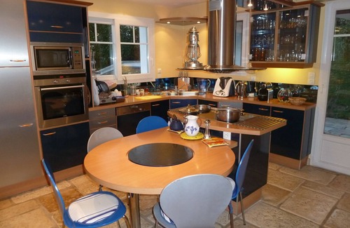 Ciboure Villa | Beautiful villa, sea view 150m Socoa beach, swimming pool, jacuzzi, billiards.