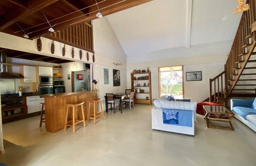 Etang Sale Les Bains Villa | Beautiful villa, swimming pool, independent Jacuzzi, hammam, salt water baths.