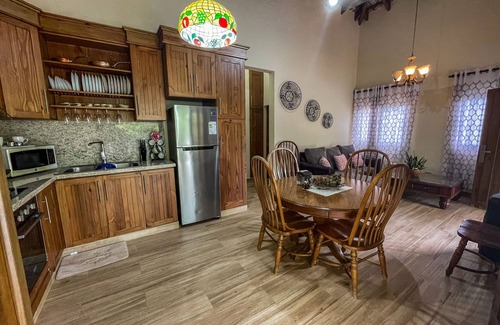 Pinar Quemado Villa | Beautiful Villa with heated Picuzzi and views of the mountains.