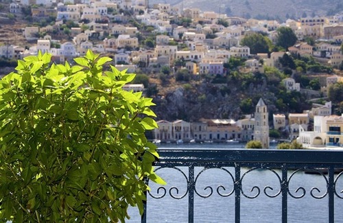 Symi Villa | BEAUTIFUL VILLA WITH FABULOUS VIEWS OVER THE SEA