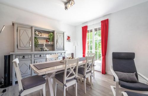 Roquebrun Villa | Beautiful villa with private heated pool
