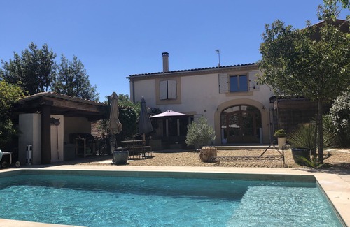 Peret House | Beautiful vineyard house completely renovated