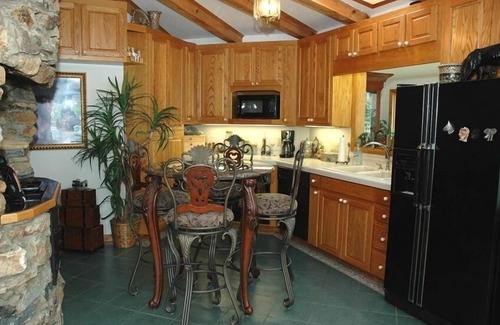 Forest Lake Heights House | Beautiful Water Front House at Lake James North Carolina