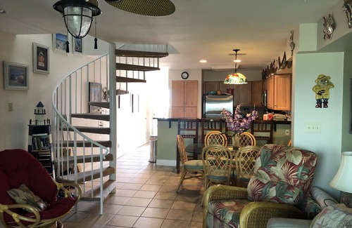 Pensacola Beach House | Beautiful Waterfront Townhome San Deluna #3