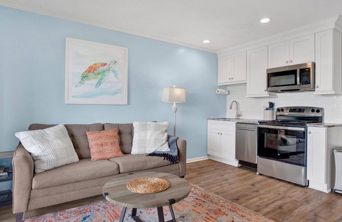 Tybee Island Condo | Beautiful Water Views, Steps to Beach
